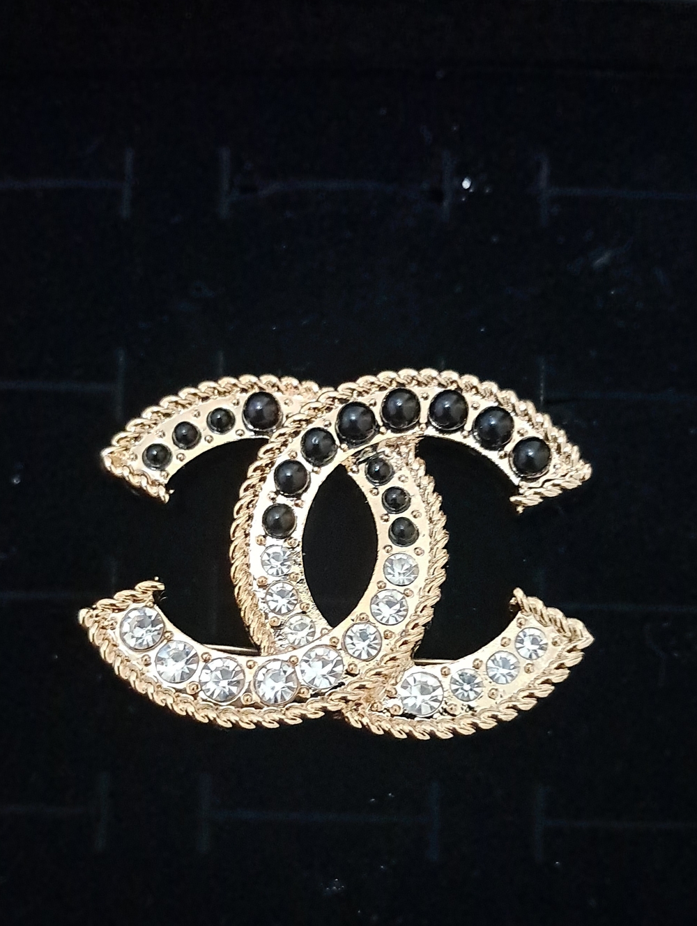 Fashion Jewelry Gold-Tone Brooch with Black and Clear Crystals